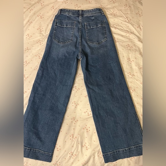 Gap High Rise Cropped Wide Leg Jeans - Picture 3 of 5